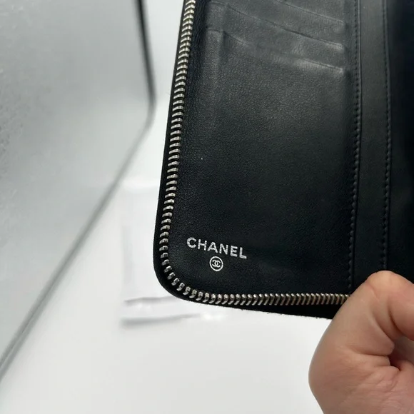 Chanel Patent Leather Black Quilted Organizer Wallet w/ COA - Picture 8 of 11